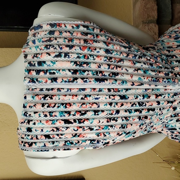 🆕️ APT. 9 Textured Mesh V-Neck Fit & Flare Sleeveless Dress SIZE: 4 - Picture 7 of 15